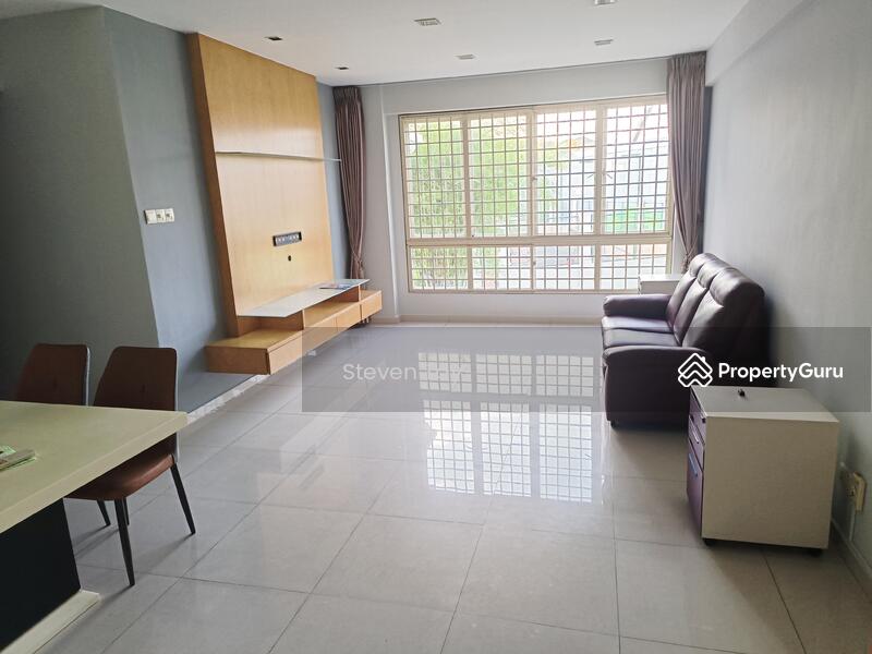 For Rent - Castle Green
