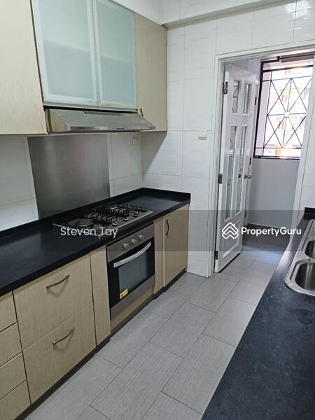 For Rent - Castle Green