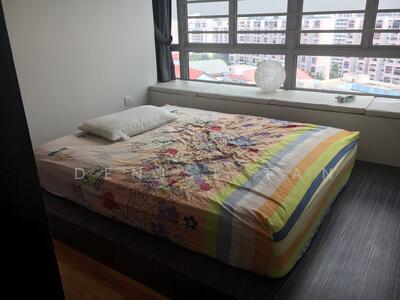 For Rent - The Lakeshore