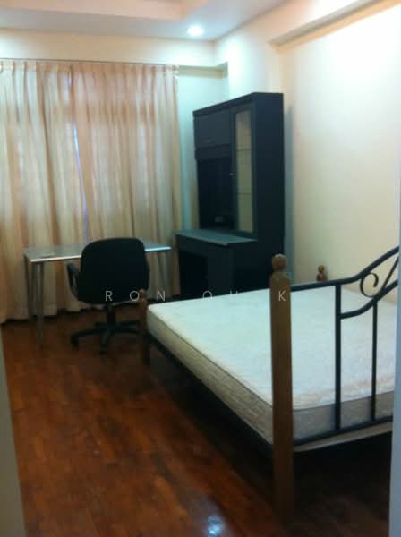 Bayville Condo, 42 South Buona Vista Road, 3 Bedrooms, 1,195 sqft, Condominium For Rent, by Ron Quek 郭伟洋, 18824317 - Master - PropertyGuru.com.sg