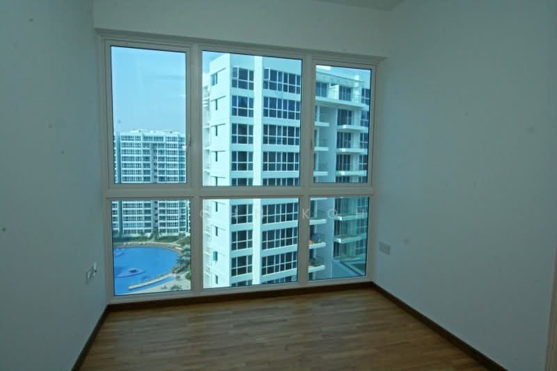 Waterview, 91 Tampines Avenue 1, 2 Bedrooms, 936 sqft, Condominium For Rent, by John Koh, 18839579 - Bedroom 2 - PropertyGuru.com.sg