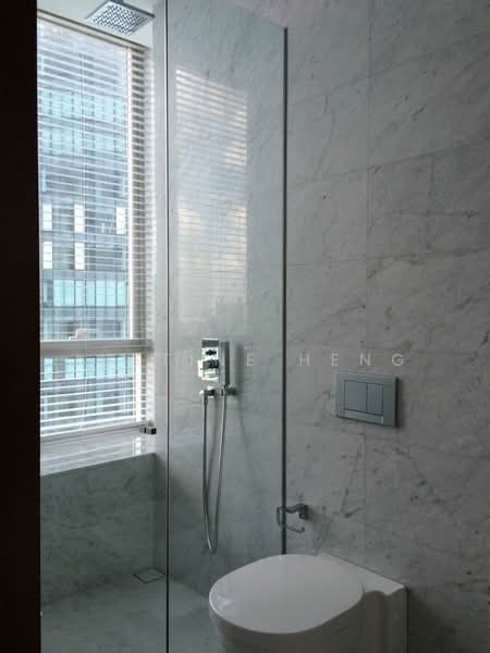 Orchard View, 29 Angullia Park, 4 Bedrooms, 2,530 sqft, Condominium For Rent, by Justine Heng, 18872989 - Common bathroom - PropertyGuru.com.sg
