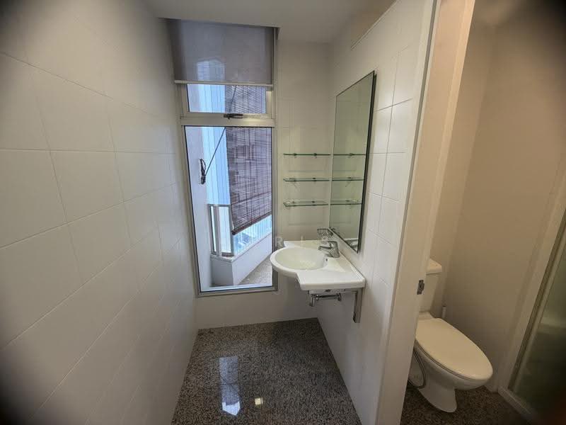 Kerrisdale, 32 Sturdee Road, Farrer Park / Serangoon Rd, 3 Bedrooms, 1,259 sqft, Condominium For Rent, by Chris Cheong, 18878129 - Bathroom - PropertyGuru.com.sg
