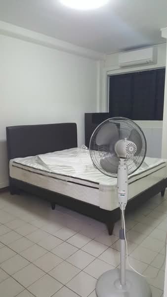437 Tampines Street 43, 437 Tampines Street 43, 2 Bedrooms, 796 sqft, HDB Flat For Rent, by Melina Yap, 18904120 - PropertyGuru.com.sg