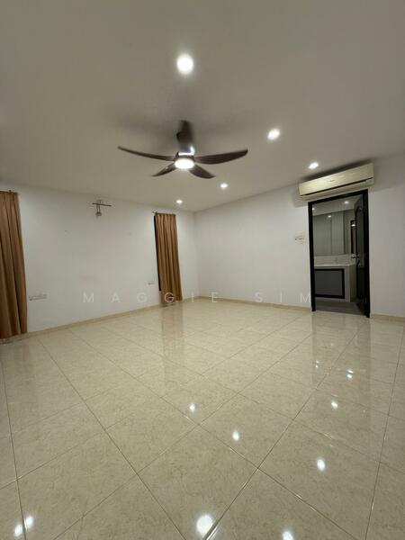 Semi-D at Tamarind Road, Tamarind Road, 5 Bedrooms, 3,500 sqft, Semi-Detached House For Rent, by Maggie Sim, 18910122 - PropertyGuru.com.sg