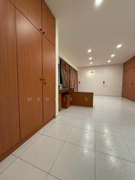 Semi-D at Tamarind Road, Tamarind Road, 5 Bedrooms, 3,500 sqft, Semi-Detached House For Rent, by Maggie Sim, 18910122 - PropertyGuru.com.sg