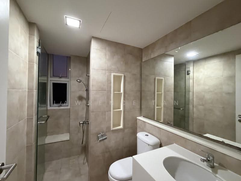 Nuovo, 21 Ang Mo Kio Avenue 9, Ang Mo Kio / Bishan / Thomson, 3 Bedrooms, 1,281 sqft, Condominium For Rent, by Lawrence Tan, 18910661 - Common Bathroom - PropertyGuru.com.sg