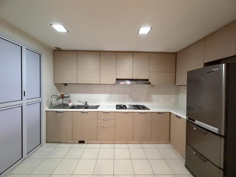 Nuovo, 21 Ang Mo Kio Avenue 9, Ang Mo Kio / Bishan / Thomson, 3 Bedrooms, 1,281 sqft, Condominium For Rent, by Lawrence Tan, 18910661 - Kitchen - PropertyGuru.com.sg
