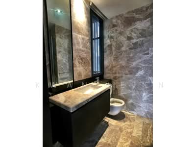 For Rent - OUE Twin Peaks