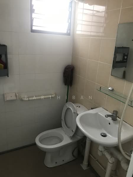 491 Jurong West Avenue 1, 491 Jurong West Avenue 1, 2 Bedrooms, 721 sqft, HDB Flat For Rent, by Parthiban R, 18937094 - PropertyGuru.com.sg