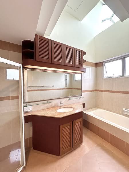 Summer Gardens, Upper Changi Road East, 5 Bedrooms, 3,025 sqft, Terraced House For Rent, by Mark Chee, 18958403 - PropertyGuru.com.sg