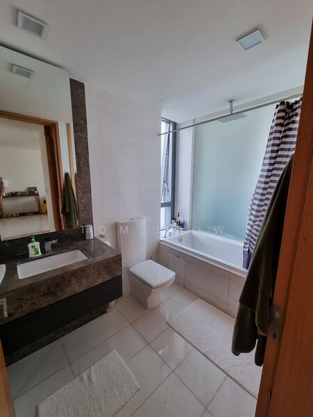 Concourse Skyline, 298 Beach Road, 1 Bedroom, 829 sqft, Condominium For Rent, by Tom Leow, 18960428 - PropertyGuru.com.sg