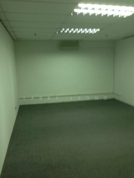 Ruby Warehouse Complex, 8 Kaki Bukit Rd 2, Eunos / Geylang / Paya Lebar, 300 sqft, Factory / Workshop (B2) For Rent, by Larry Leong, 18965408 - CommercialGuru.com.sg