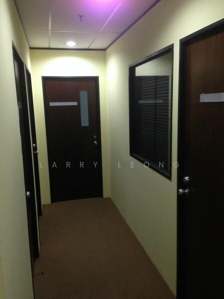 Ruby Warehouse Complex, 8 Kaki Bukit Rd 2, Eunos / Geylang / Paya Lebar, 300 sqft, Factory / Workshop (B2) For Rent, by Larry Leong, 18965408 - CommercialGuru.com.sg