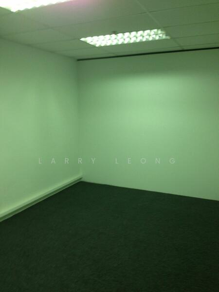 Ruby Warehouse Complex, 8 Kaki Bukit Rd 2, Eunos / Geylang / Paya Lebar, 300 sqft, Factory / Workshop (B2) For Rent, by Larry Leong, 18965408 - CommercialGuru.com.sg