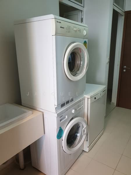 The Suites @ Central, 57B Devonshire Road, 3 Bedrooms, 1,453 sqft, Condominium For Rent, by Jacqueline Lee, 18967131 - PropertyGuru.com.sg