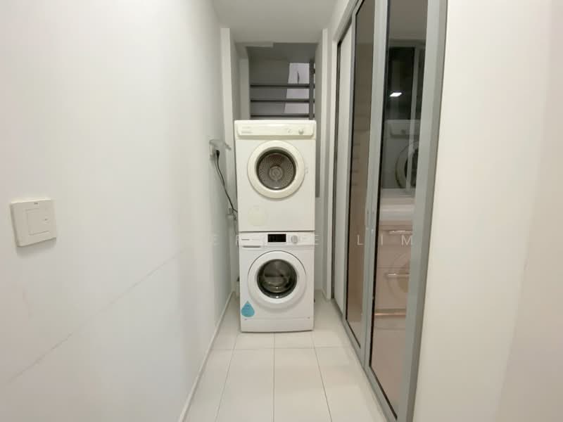 Residences @ Killiney, 147 Killiney Road, 2 Bedrooms, 1,076 sqft, Condominium For Rent, by Josefyne Lim, 18984471 - Service Yard - PropertyGuru.com.sg