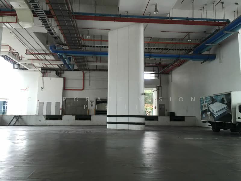 HIGH CEILING PRODUCTION Space: Storage & Distribution. Aircon 10mins walk MRT, Size: 17000, 33000, 52000 sqft CONTACT: +6596881177 Adrian.Koh@corporatevisions.com.sg, Boon Lay / Jurong / Tuas, 25,000 sqft, Light Industrial (B1) For Rent, by ADRIAN KOH HT, 18984871 - Ample Loading Unloading Facility - CommercialGuru.com.sg