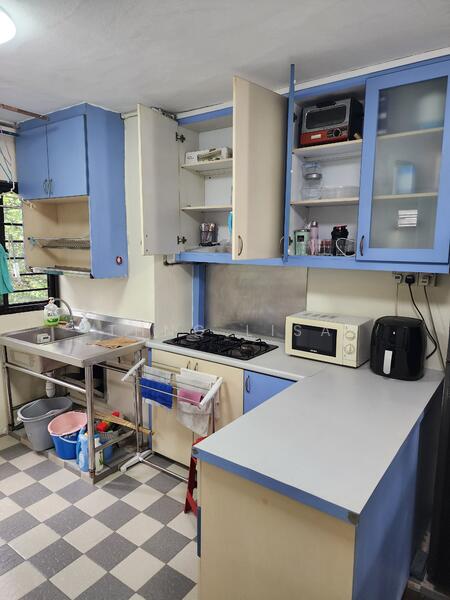 For Rent - 426 Clementi Avenue 3