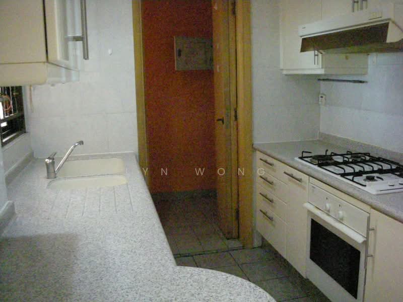 Thomson 800, 798 Thomson Road, 3 Bedrooms, 1,600 sqft, Condominium For Rent, by Lyn Wong, 18990484 - Kitchen - PropertyGuru.com.sg