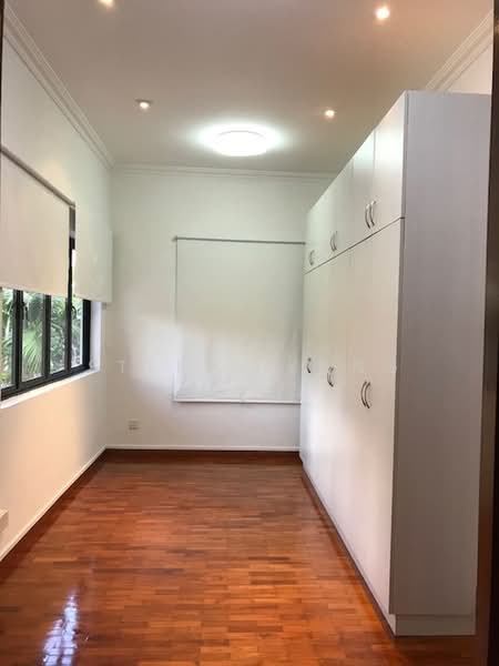 Toh Estate, Toh Drive, 6 Bedrooms, 4,000 sqft, Detached House For Rent, by Stella Kong, 19011872 - Master link study room - PropertyGuru.com.sg