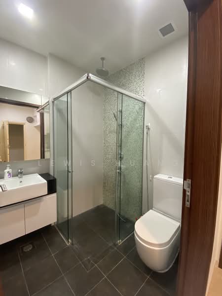 East Village, 430 Upper Changi Road, 2 Bedrooms, 743 sqft, Condominium For Rent, by Lewis Huang, 19025810 - PropertyGuru.com.sg