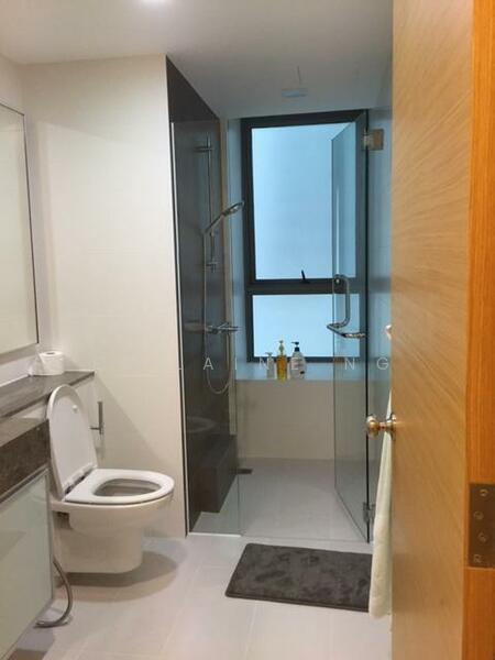 Jr Master bathroom