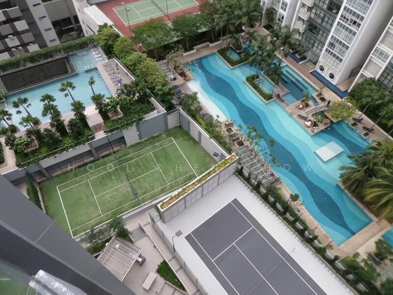 Yes, tennis courts and pool