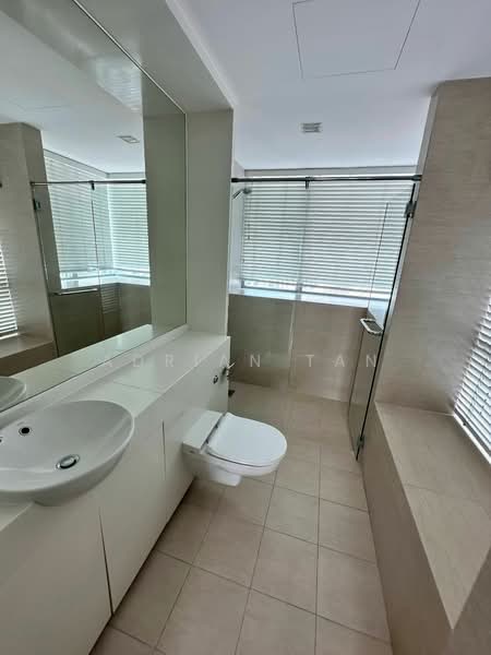 Regency Suites, 36 Kim Tian Road, 3 Bedrooms, 1,421 sqft, Apartment For Rent, by Adrian Tan, 19036781 - PropertyGuru.com.sg