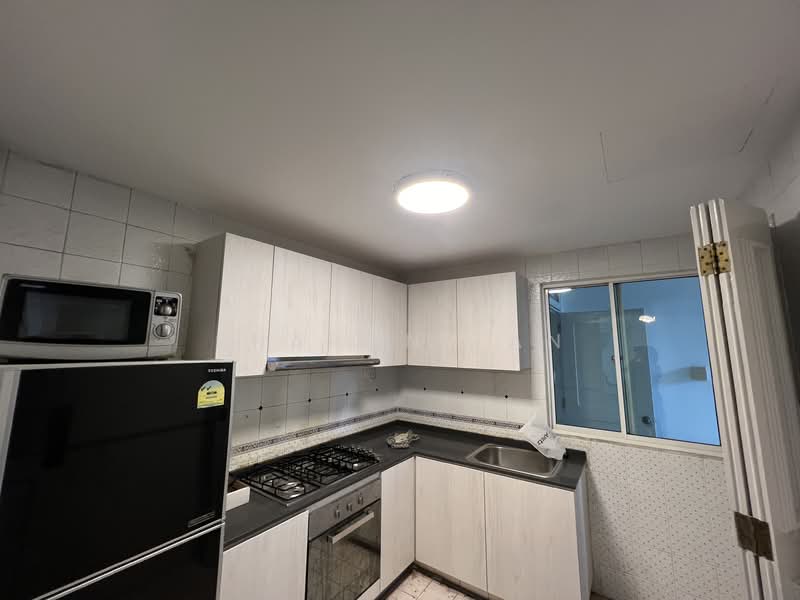 Royal Palm Mansions, 330 Pasir Panjang Road, 3 Bedrooms, 1,238 sqft, Condominium For Rent, by Sharon Tan, 19066867 - PropertyGuru.com.sg
