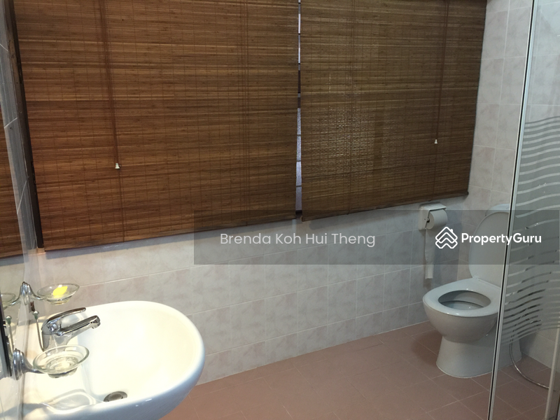 For Rent - Balmoral Park Townhouse with Pool