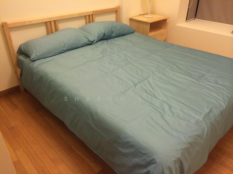 Quinterra Condominium For Sale at S$ 2,820,000 | PropertyGuru Singapore - queens size bed in  bedroom 2 & 3