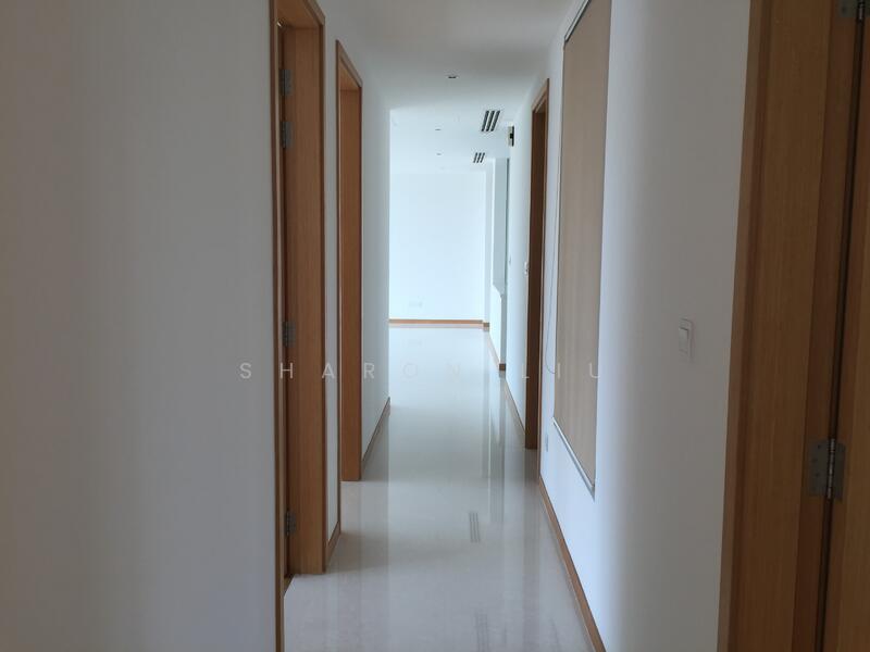 Quinterra Condominium For Sale at S$ 2,820,000 | PropertyGuru Singapore - Hallway to bedrooms