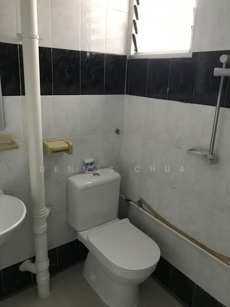 111 Serangoon North Avenue 1, 111 Serangoon North Avenue 1, 3 Bedrooms, 1,000 sqft, HDB Flat For Rent, by Dennis Chua, 19077101 - PropertyGuru.com.sg