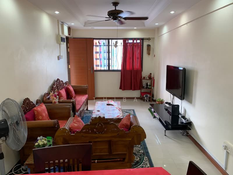 271 Queen Street, 271 Queen Street, Room Rental, 200 sqft, HDB Flat For Rent, by Parthiban R, 19086048 - PropertyGuru.com.sg