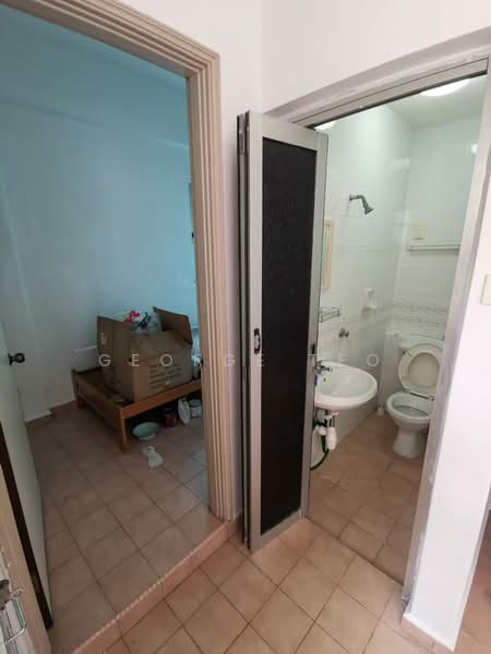 Avila Gardens, 9 Flora Road, 4 Bedrooms, 1,755 sqft, Condominium For Rent, by George Teo, 19088761 - PropertyGuru.com.sg