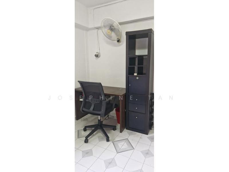 612 Ang Mo Kio Avenue 4, 612 Ang Mo Kio Avenue 4, Ang Mo Kio / Bishan / Thomson, Room Rental, 120 sqft, HDB Flat For Rent, by Josephine Tan, 19090877 - Study - PropertyGuru.com.sg