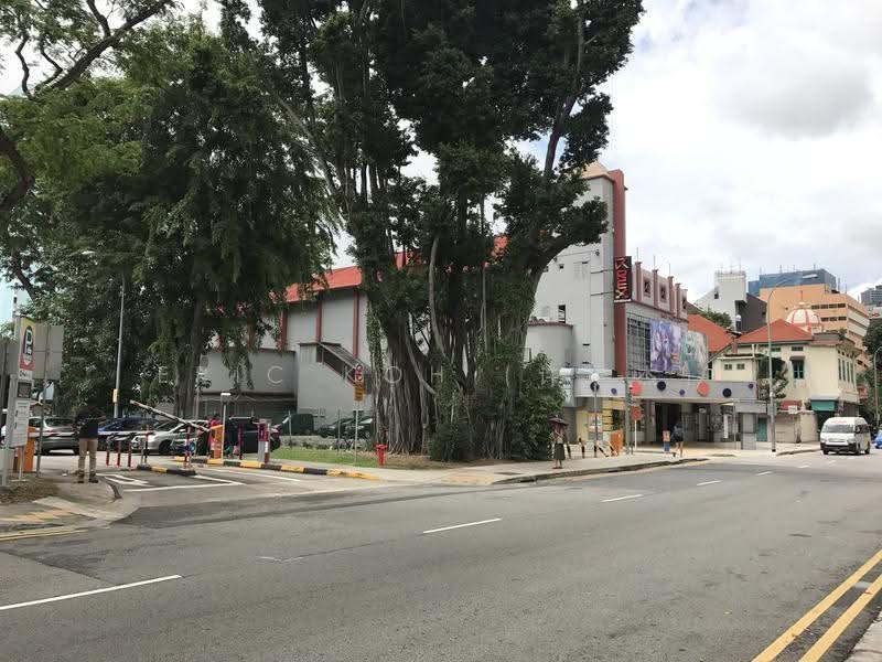 Mackenzie Road F&B approved, Plenty car parks space, Road frontage, Mackenzie Road, Alexandra / Commonwealth, 1,120 sqft, Food & Beverage For Rent, by Eric Koh (许子杰), 19097010 - CommercialGuru.com.sg