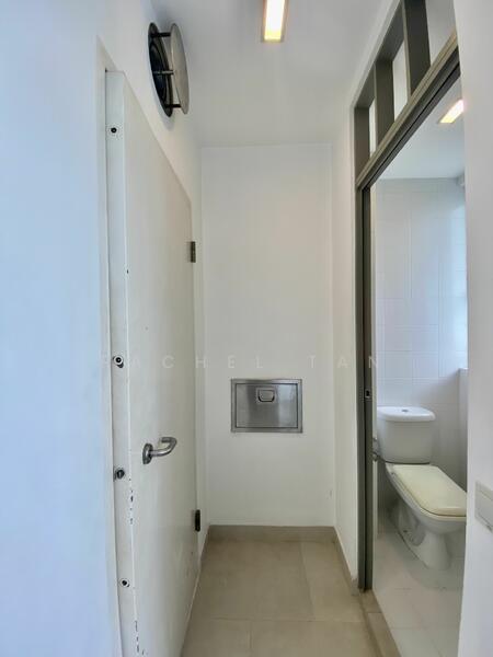 Helper's room n toilet