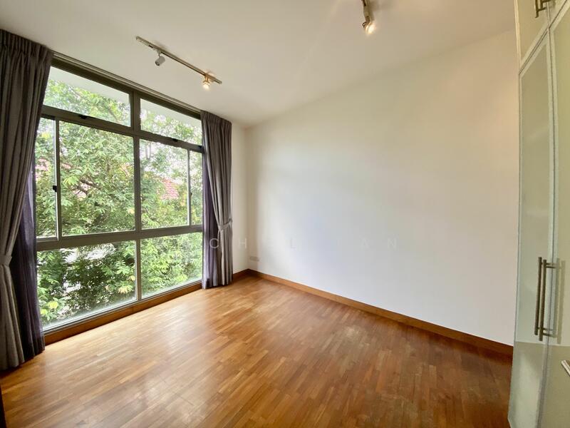 Master room with greenery view