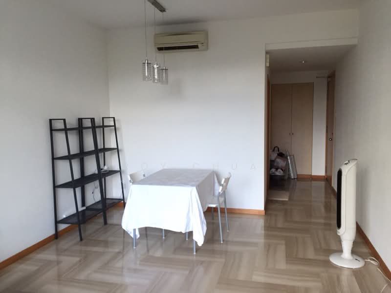 Hillview Regency, 28 Bukit Batok East Avenue 2, 2 Bedrooms, 904 sqft, Condominium For Rent, by Roy Chua, 19098996 - PropertyGuru.com.sg