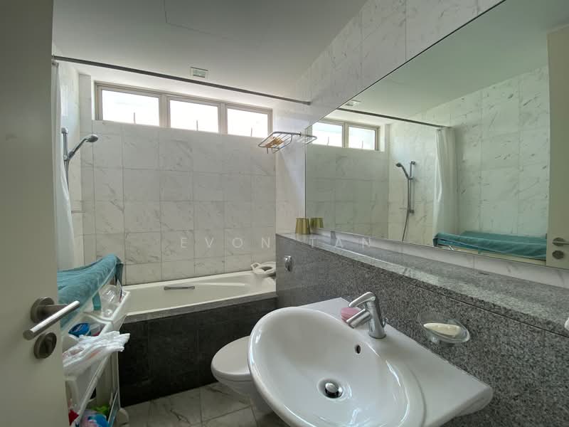 The Trumps, 1 Jalan Kembangan, 2 Bedrooms, 1,044 sqft, Condominium For Rent, by Evon Tan, 19119933 - PropertyGuru.com.sg