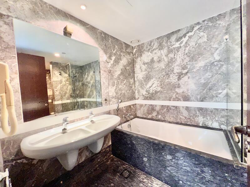 For Rent - Riverside 48