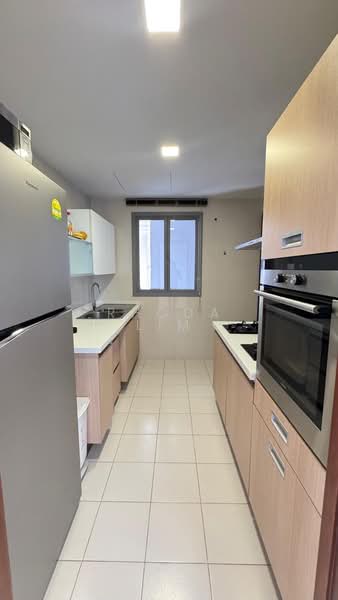 Residences @ Evelyn, 13 Evelyn Road, 2 Bedrooms, 1,109 sqft, Condominium For Rent, by Rhoda Lim, 19127628 - PropertyGuru.com.sg