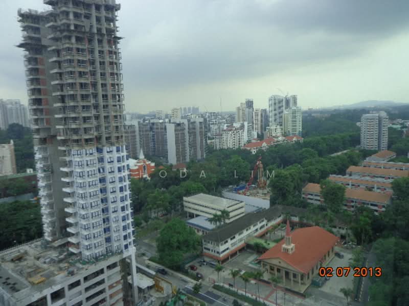 Residences @ Evelyn, 13 Evelyn Road, 2 Bedrooms, 1,109 sqft, Condominium For Rent, by Rhoda Lim, 19127628 - PropertyGuru.com.sg