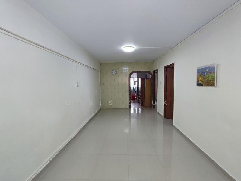 208 Bukit Batok Street 21, 208 Bukit Batok Street 21, Dairy Farm / Bukit Panjang / Choa Chu Kang, 2 Bedrooms, 785 sqft, HDB Flat For Rent, by Chris Chua, 19130233 - Corridor - PropertyGuru.com.sg