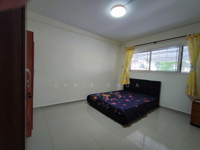 208 Bukit Batok Street 21, 208 Bukit Batok Street 21, Dairy Farm / Bukit Panjang / Choa Chu Kang, 2 Bedrooms, 785 sqft, HDB Flat For Rent, by Chris Chua, 19130233 - Bedroom - PropertyGuru.com.sg