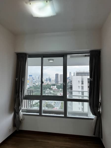 Regency Suites, 36 Kim Tian Road, 3 Bedrooms, 1,421 sqft, Apartment For Rent, by Yeo Wee Guan Clarence, 19136594 - PropertyGuru.com.sg