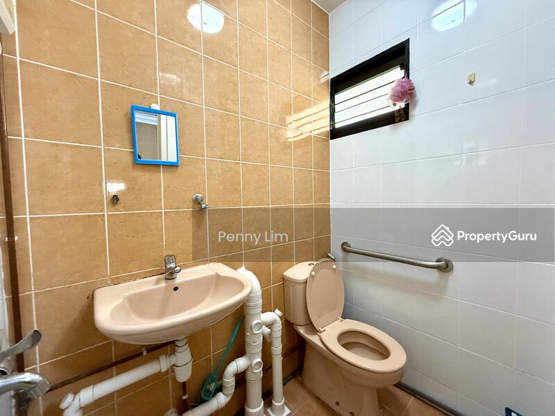 For Rent - 107 Bedok North Road