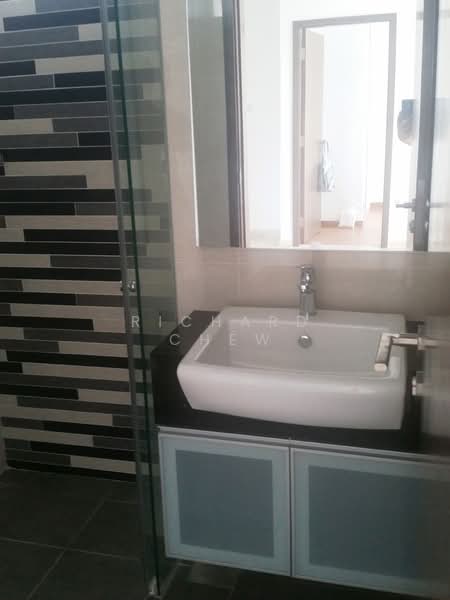 Novena Regency, 275 Thomson Road, 4 Bedrooms, 1,561 sqft, Apartment For Rent, by Richard Chew, 19146870 - PropertyGuru.com.sg